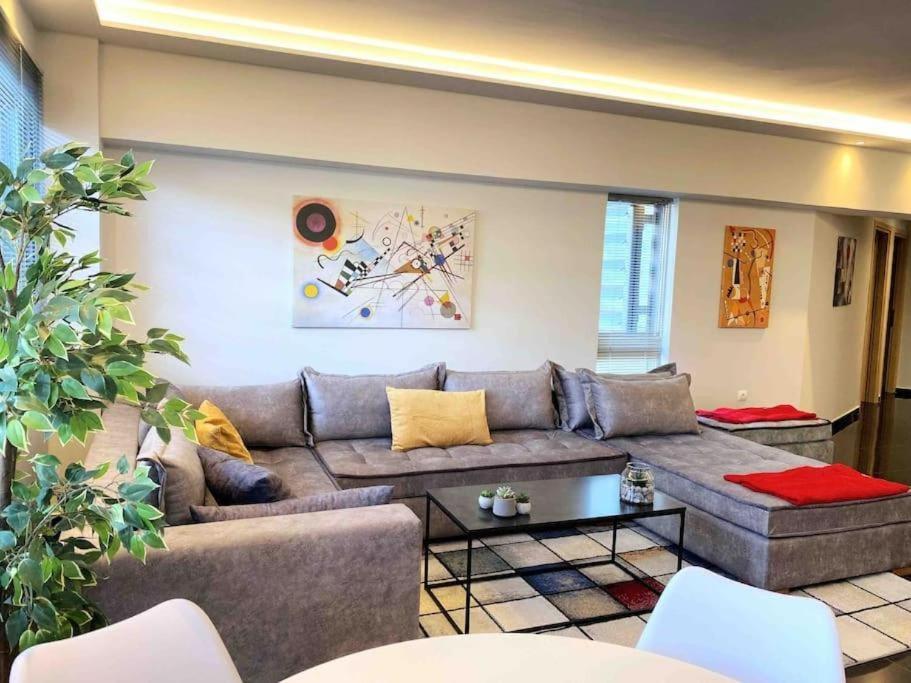 New Amazinglarge Luxury 4Br Suite/1Min Toacropolis Atenas Exterior foto