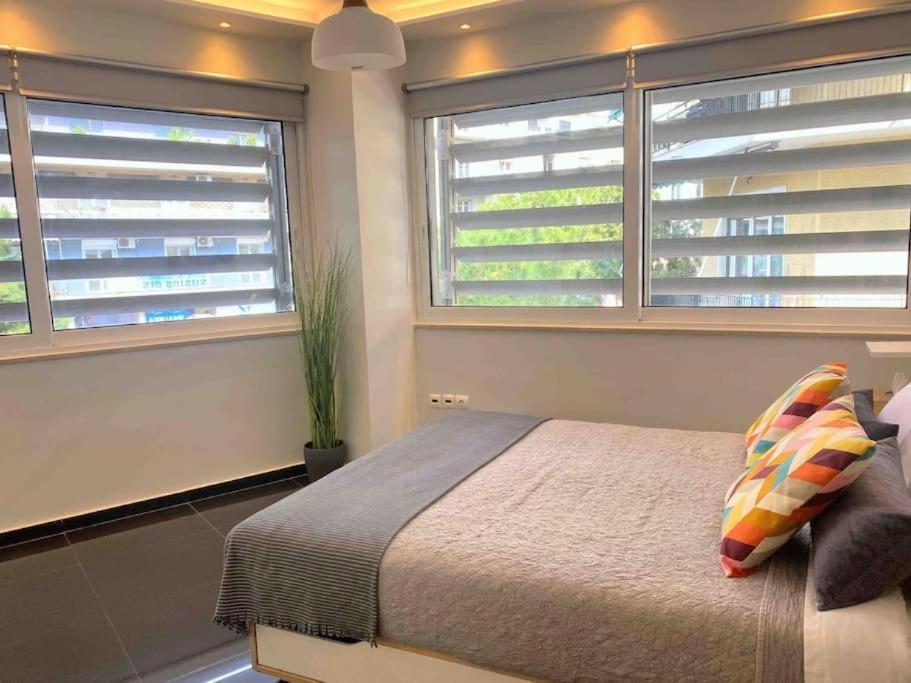 New Amazinglarge Luxury 4Br Suite/1Min Toacropolis Atenas Exterior foto